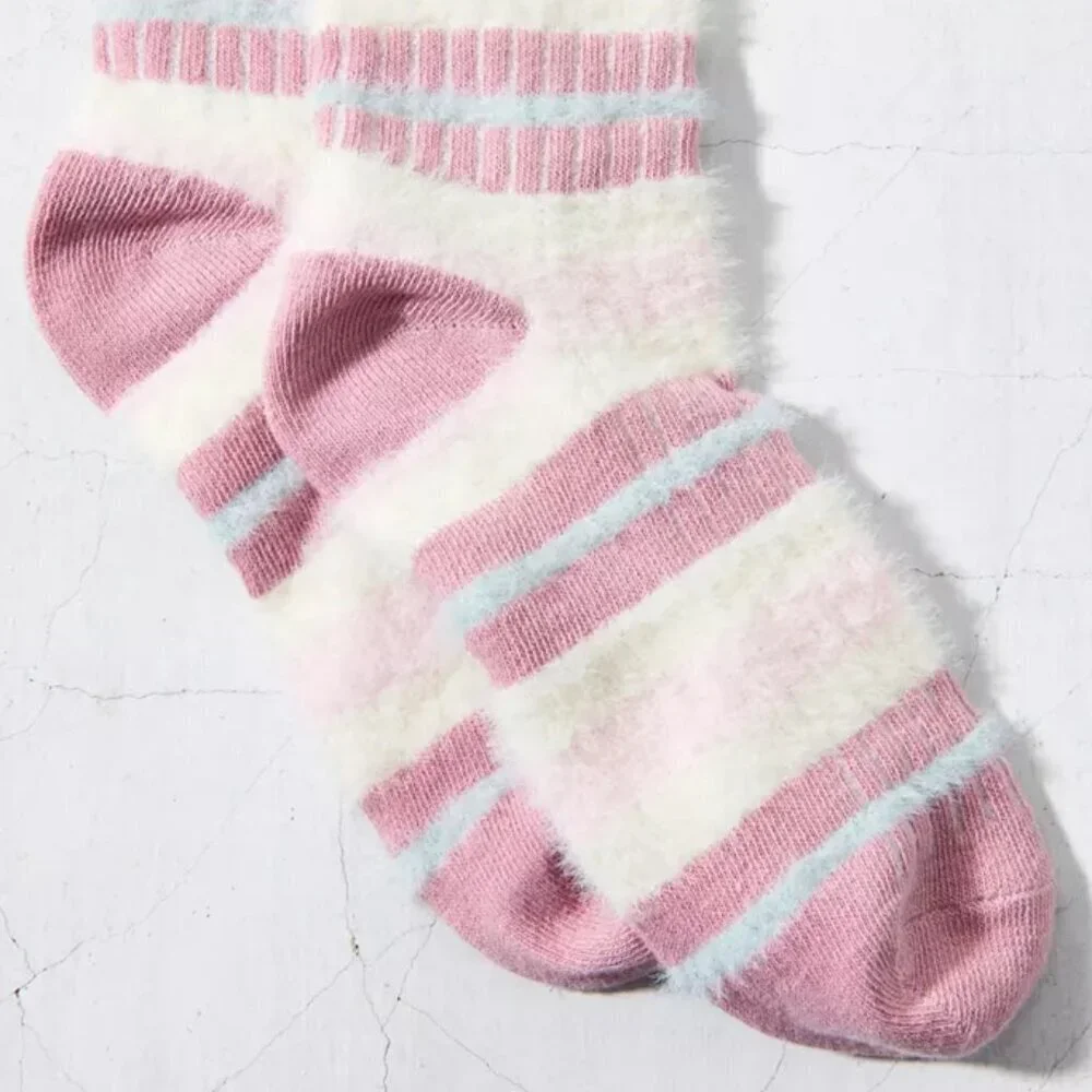 NWT Urban Outfitters Cozy Eyelash Pink Striped Crew Socks
